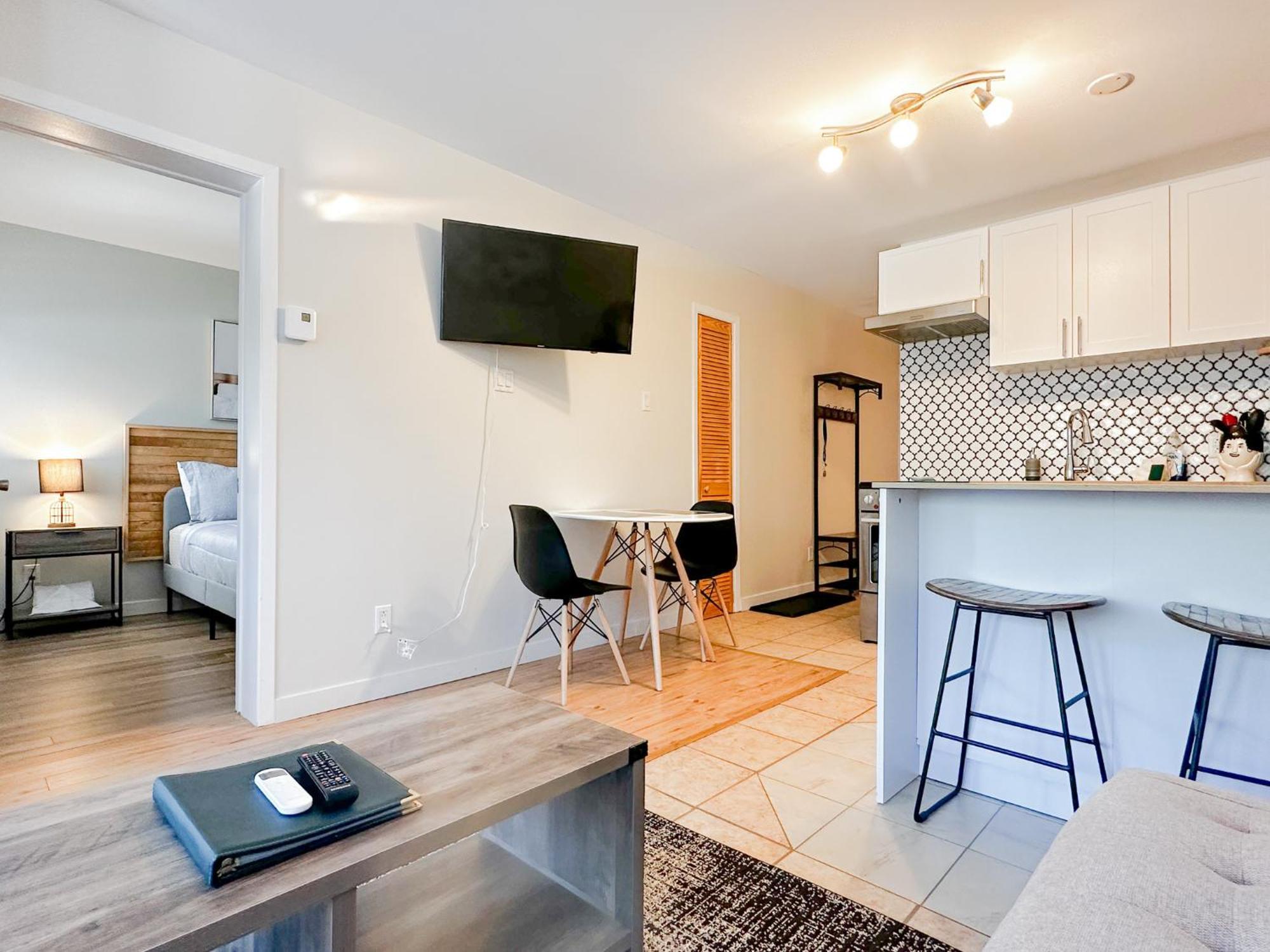 Apartmán The Alpine Nest - 3 Beds - 4 Guests - Free Parking - Pool Mont-Tremblant Exteriér fotografie