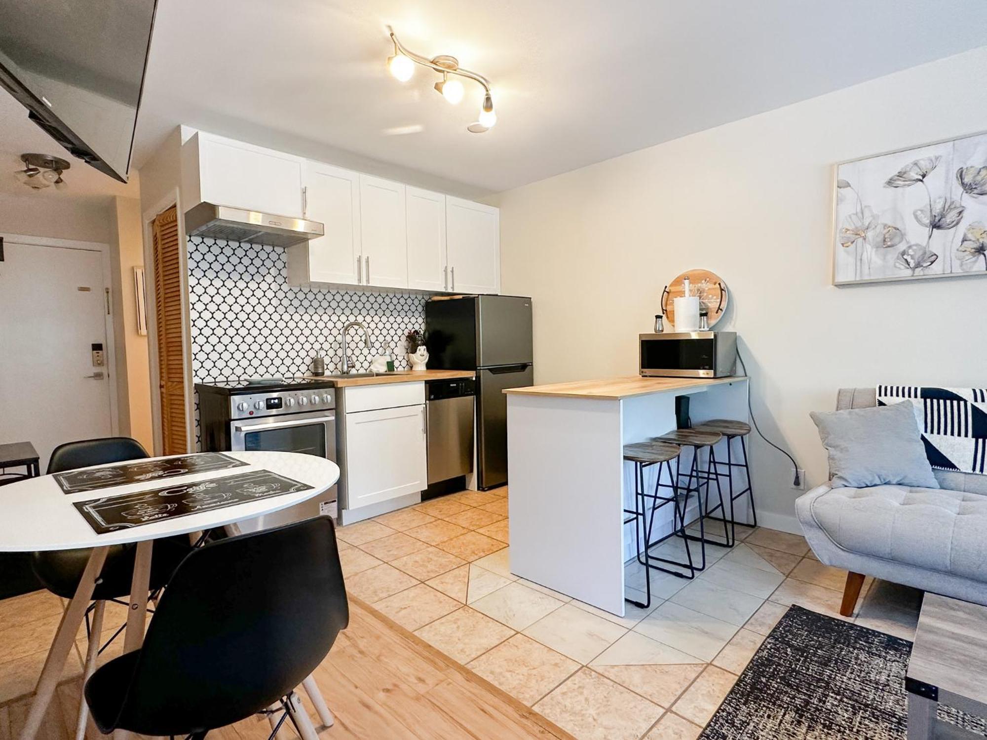 Apartmán The Alpine Nest - 3 Beds - 4 Guests - Free Parking - Pool Mont-Tremblant Exteriér fotografie